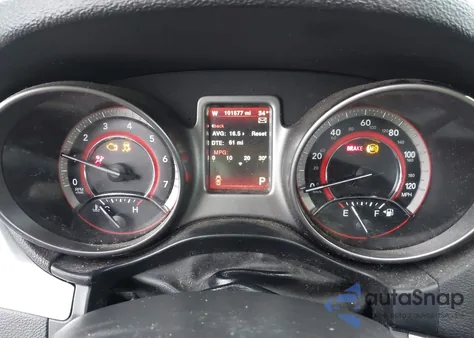 2020 Dodge Journey Crossroad from USA, damaged, VIN 3C4PDCGB2LT271287